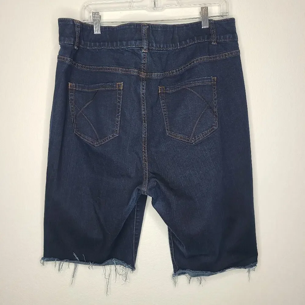 Lane Bryant Dark Wash Blue Denim Bermudas Raw Hem Cutoff Straight Fit Jeans 18 - Picture 9 of 12
